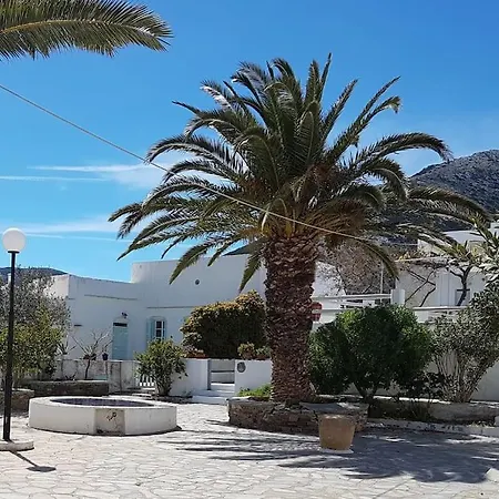 Katavati - Family Pool At The Heart Of Sifnos Katavati * 아폴로니아