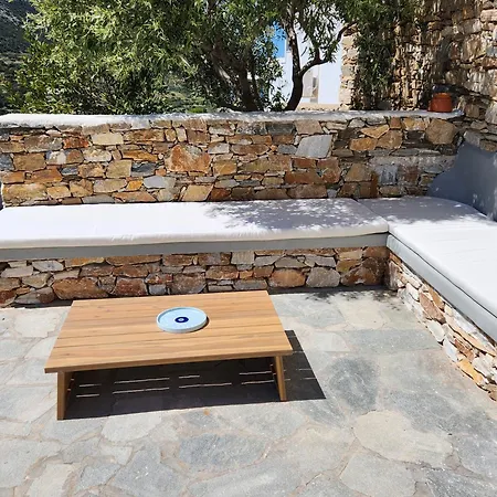 Katavati - Family Pool At The Heart Of Sifnos Katavati * 아폴로니아